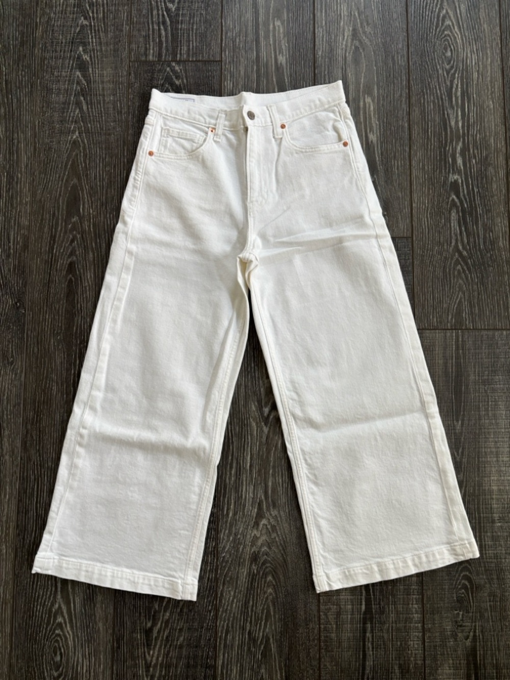 Like new GAP White High-Rise STRIDE Ankle Wide-Leg Jeans 29/8s